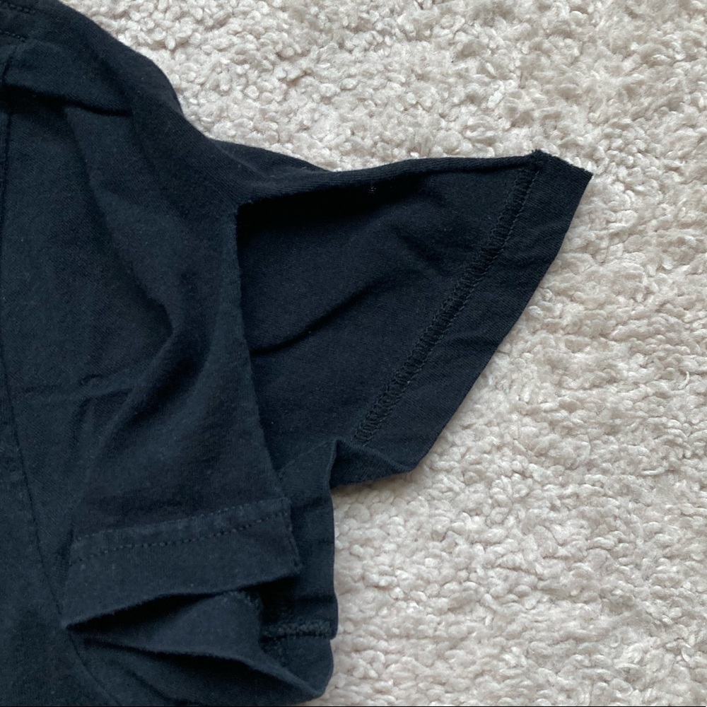 10 Deep Tee - Picture 5 of 5